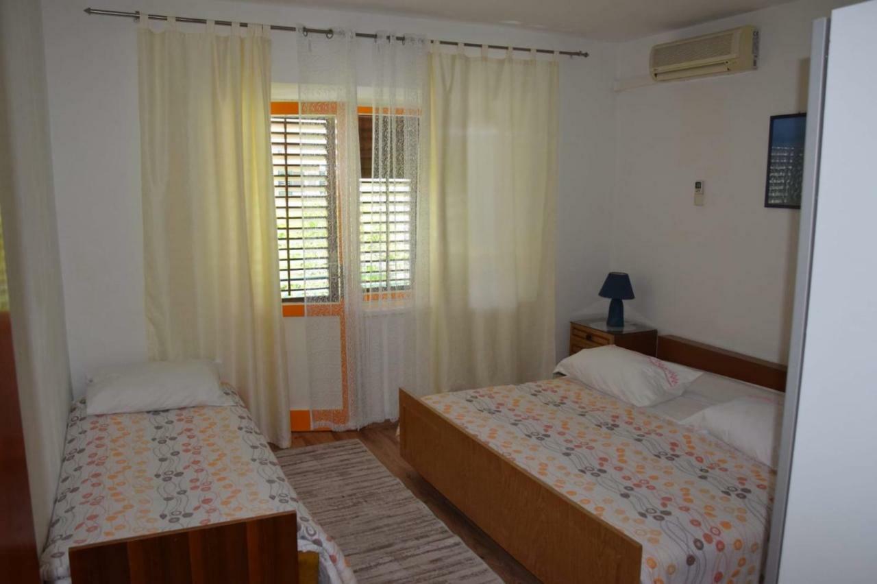 Apartman Linda บาชกาโวดา ภายนอก รูปภาพ